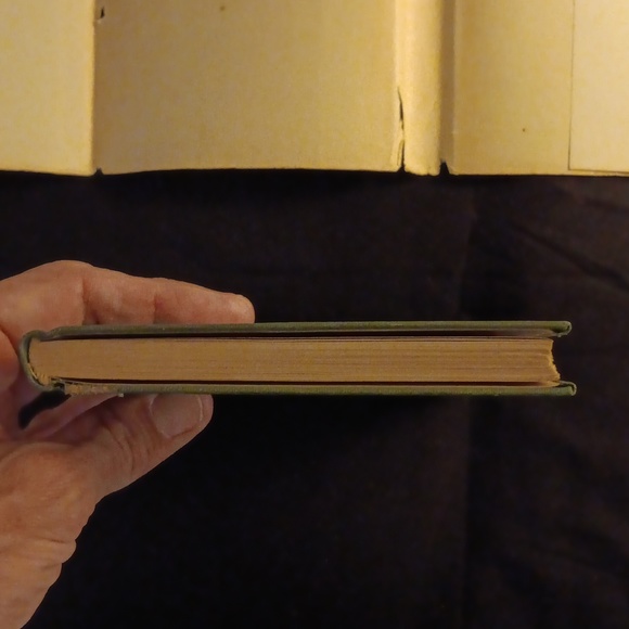 Book - Picture 8 of 10